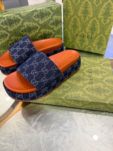 Sandals great quality (In box sandals only)
