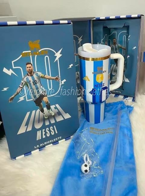 Stanley cup (40 oz, great quality, includes dust bag and straw topper)