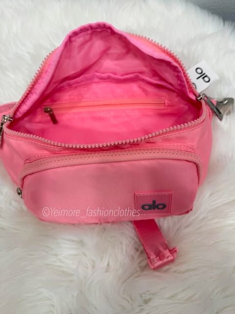 Alo fanny pack
