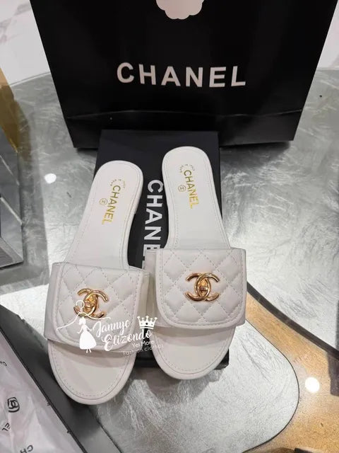 Sandals great quality include box