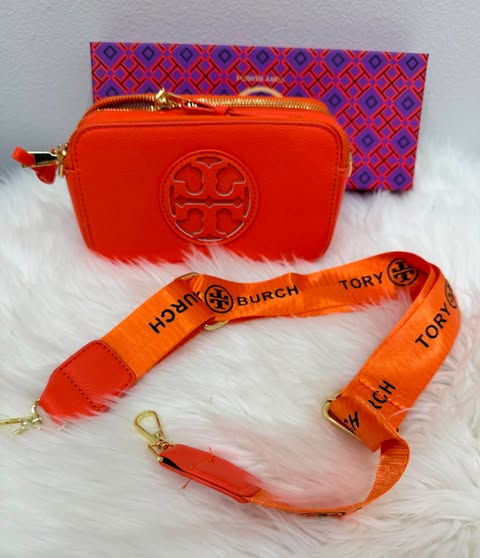Purse great quality (Crossbody, No box)