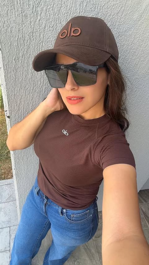 Brown alo blouse (Blouse ONLY)