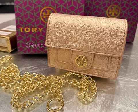 Mini Designer-Inspired Chain Bag – For Women & Girls (It is perfect to fit your daily essentials. Your credit cards, cash & lipstick) BOX INCLUDED