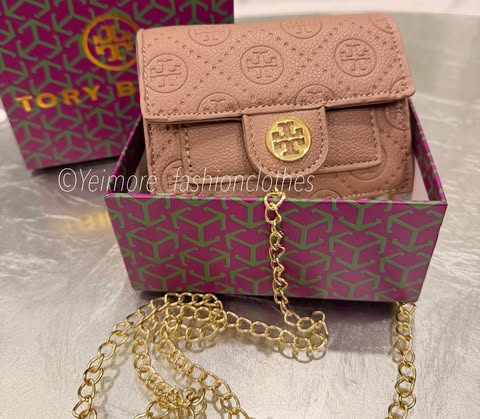Mini Designer-Inspired Chain Bag – For Women & Girls (It is perfect to fit your daily essentials. Your credit cards, cash & lipstick) BOX INCLUDED