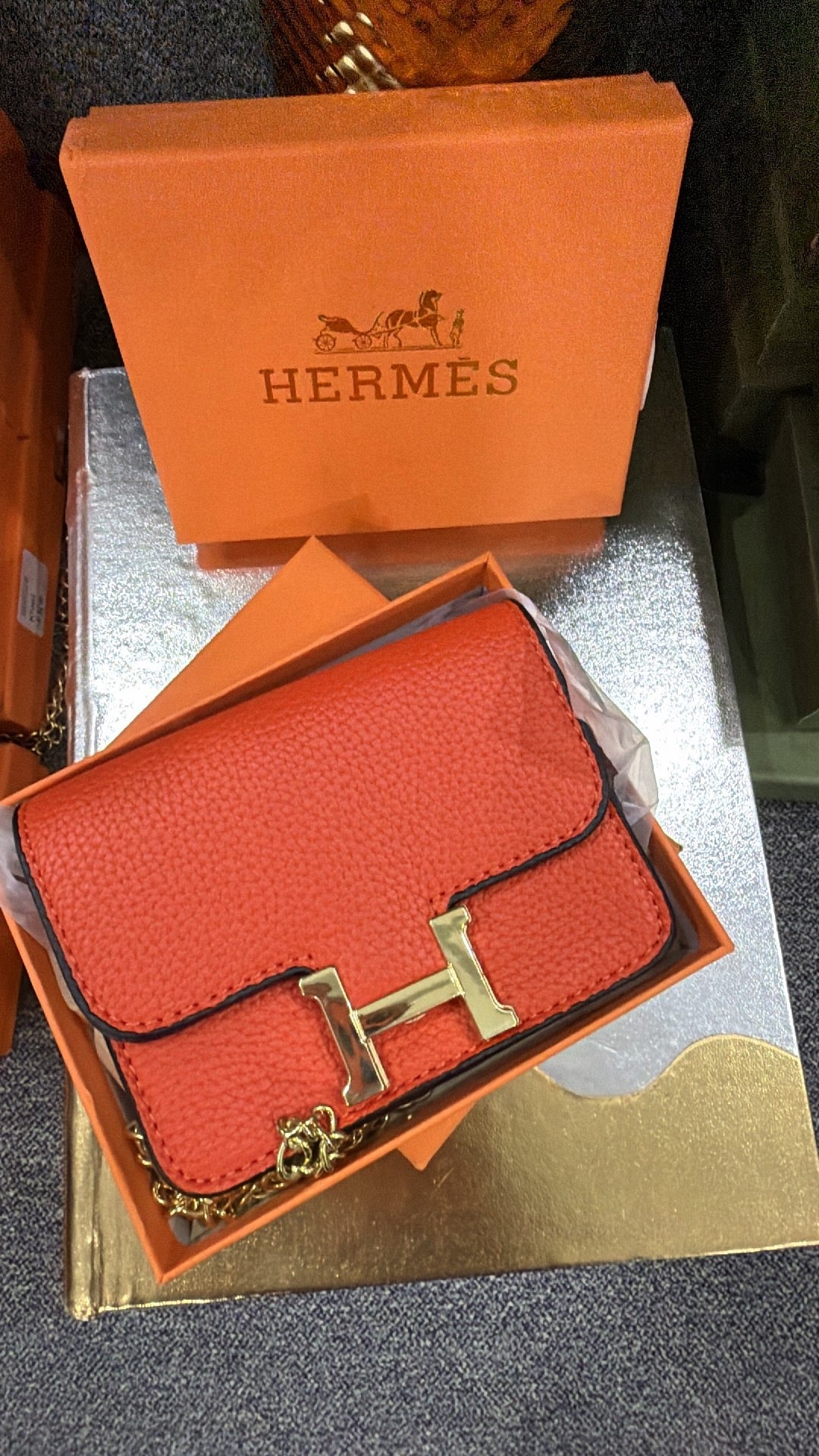 Mini Designer-Inspired Chain Bag β Includes Box