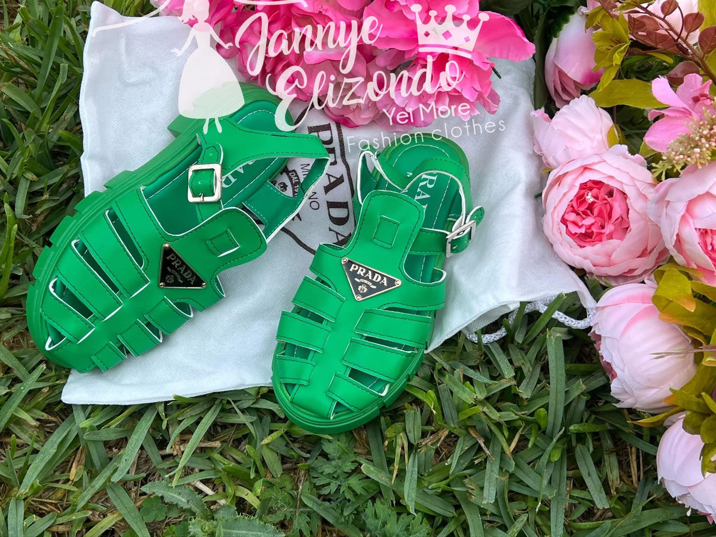 NOVEDAD DE VERANO 2025, sandalias de moda para niñas, suela suave y gruesa, tejido fresco