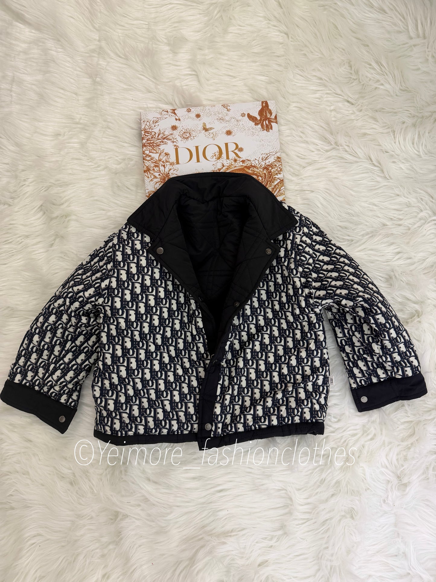 Unisex reversible jacket