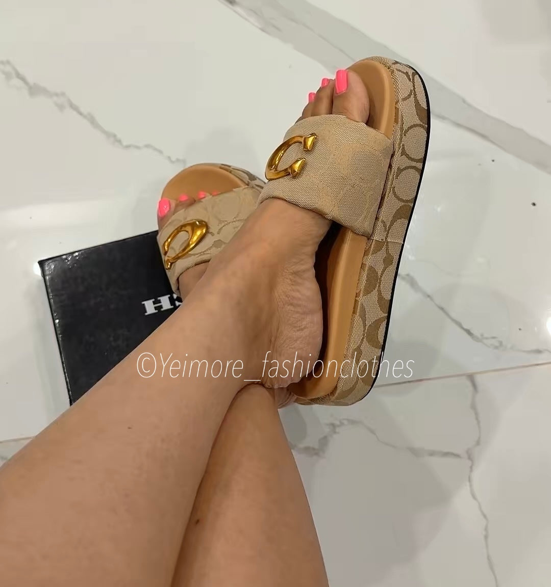 Sandals great quality include box