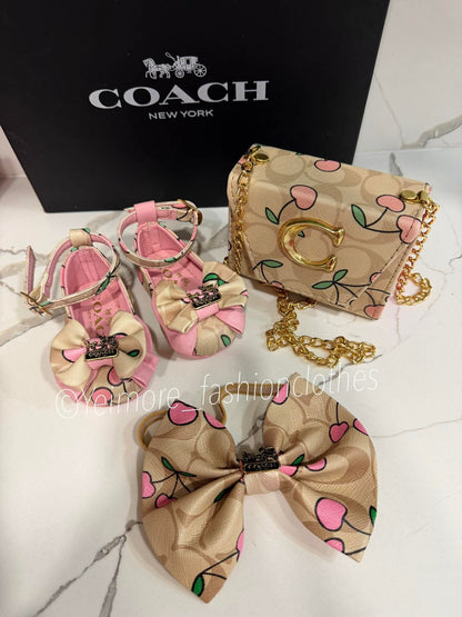 Baby shoes ( only shoes )