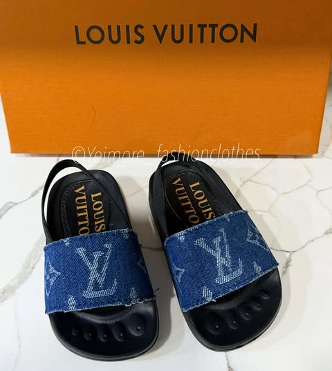 Sandals (only sandals)