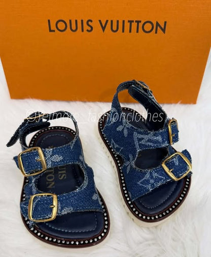 Sandals (Only sandals)