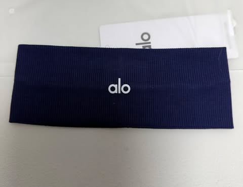 Alo headband