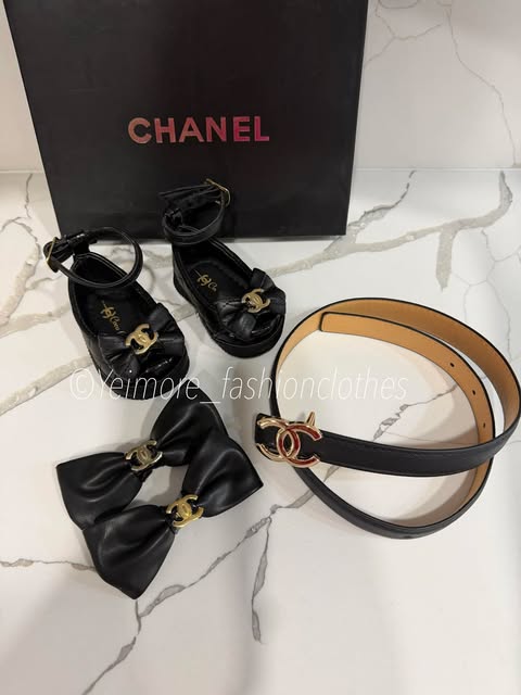 Baby Shoes (Only shoes)