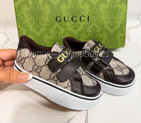 Shoes (UNISEX)