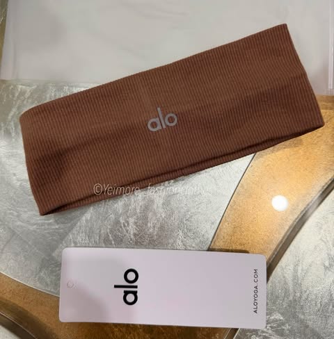 Alo headband