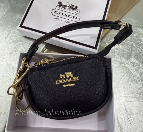 Mini keychain coin bag, credit card holder or mini baby girl purse (With box)