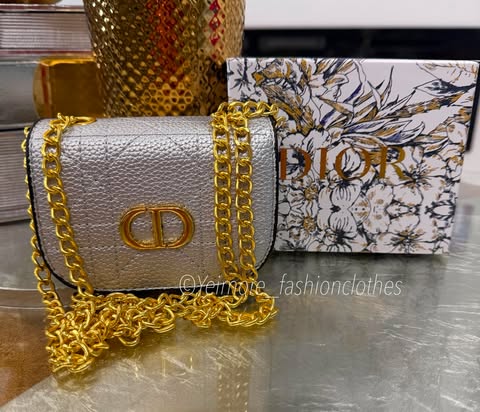 Purse great quality (with box)