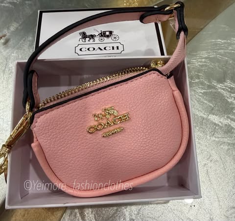 Mini keychain coin bag, credit card holder or mini baby girl purse (With box)