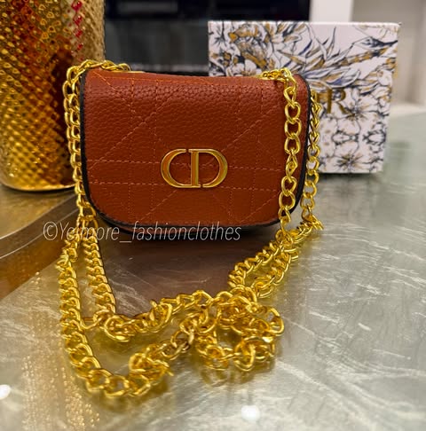 Purse great quality (with box)