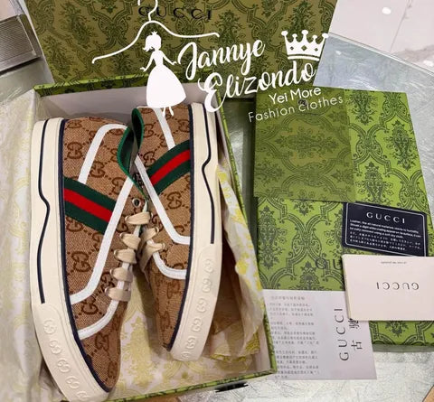 Shoes great quality include box