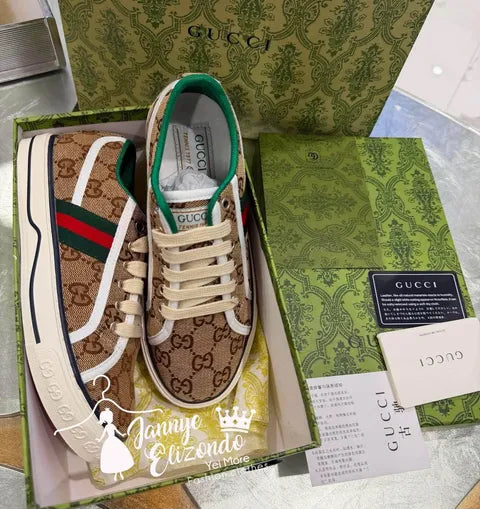 Shoes great quality include box