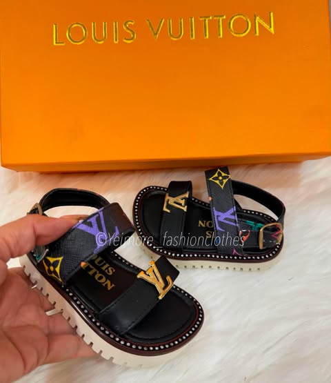 Sandals (Sandals Only)