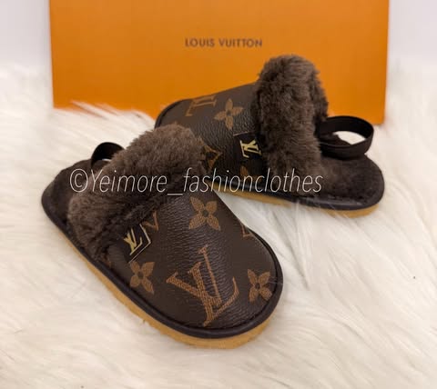 Baby slippers