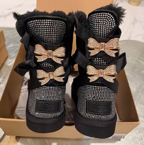 UGG Style Rhinestone Bow Boots for Girls & Women – Premium Quality & Box Included
