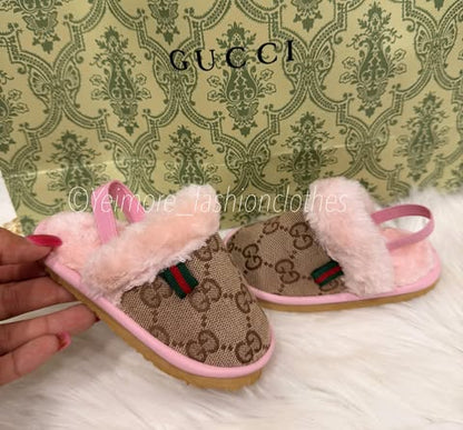 Baby slippers