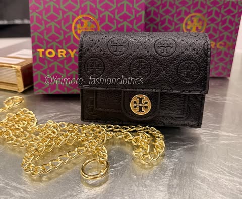 Mini Designer-Inspired Chain Bag – For Women & Girls (It is perfect to fit your daily essentials. Your credit cards, cash & lipstick) BOX INCLUDED