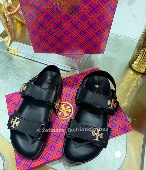 Sandals (Great quality include box)
