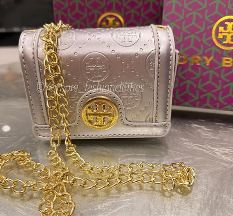 Mini Designer-Inspired Chain Bag – For Women & Girls (It is perfect to fit your daily essentials. Your credit cards, cash & lipstick) BOX INCLUDED