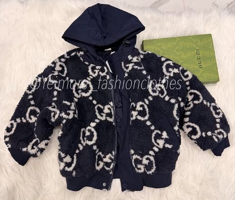 Thick and Warm Girls’ Jacket, Perfect for Cold Days