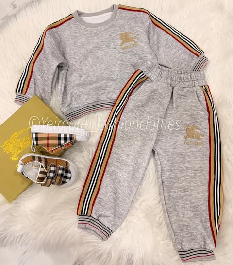 Set (SHOES NOT INCLUDED)
