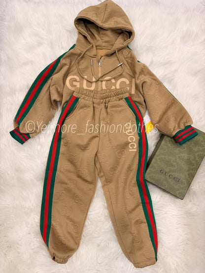 Set (UNISEX)