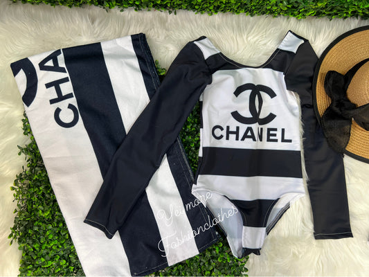 Long-sleeve swimsuit & towel set