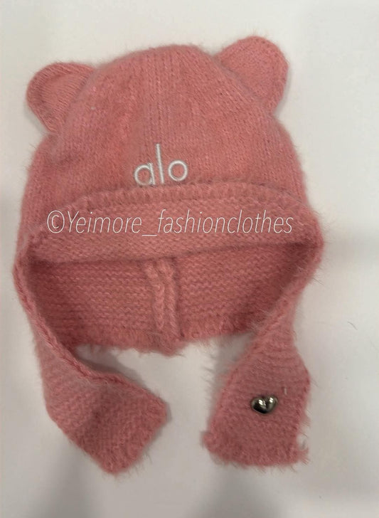 Bear Knit Hat (Fits from 1yr - 8yrs)