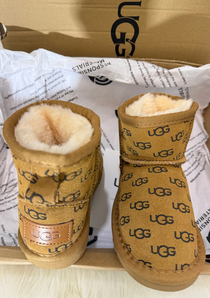 U G G Boot