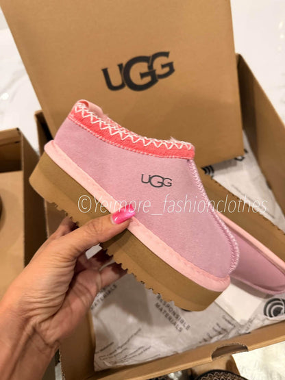 Girls’ UGG Mini Boot – Pink ( include box )