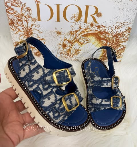 Sandals (Only sandals)