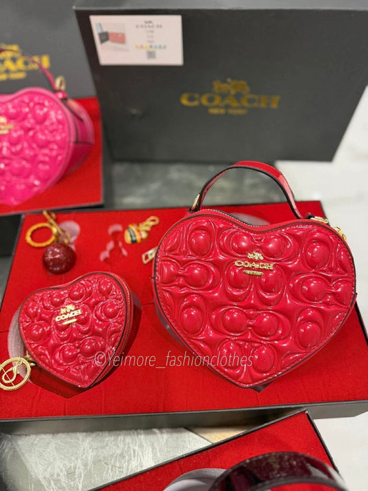 Signature coach heart crossbody set (Includes key chain and charm)