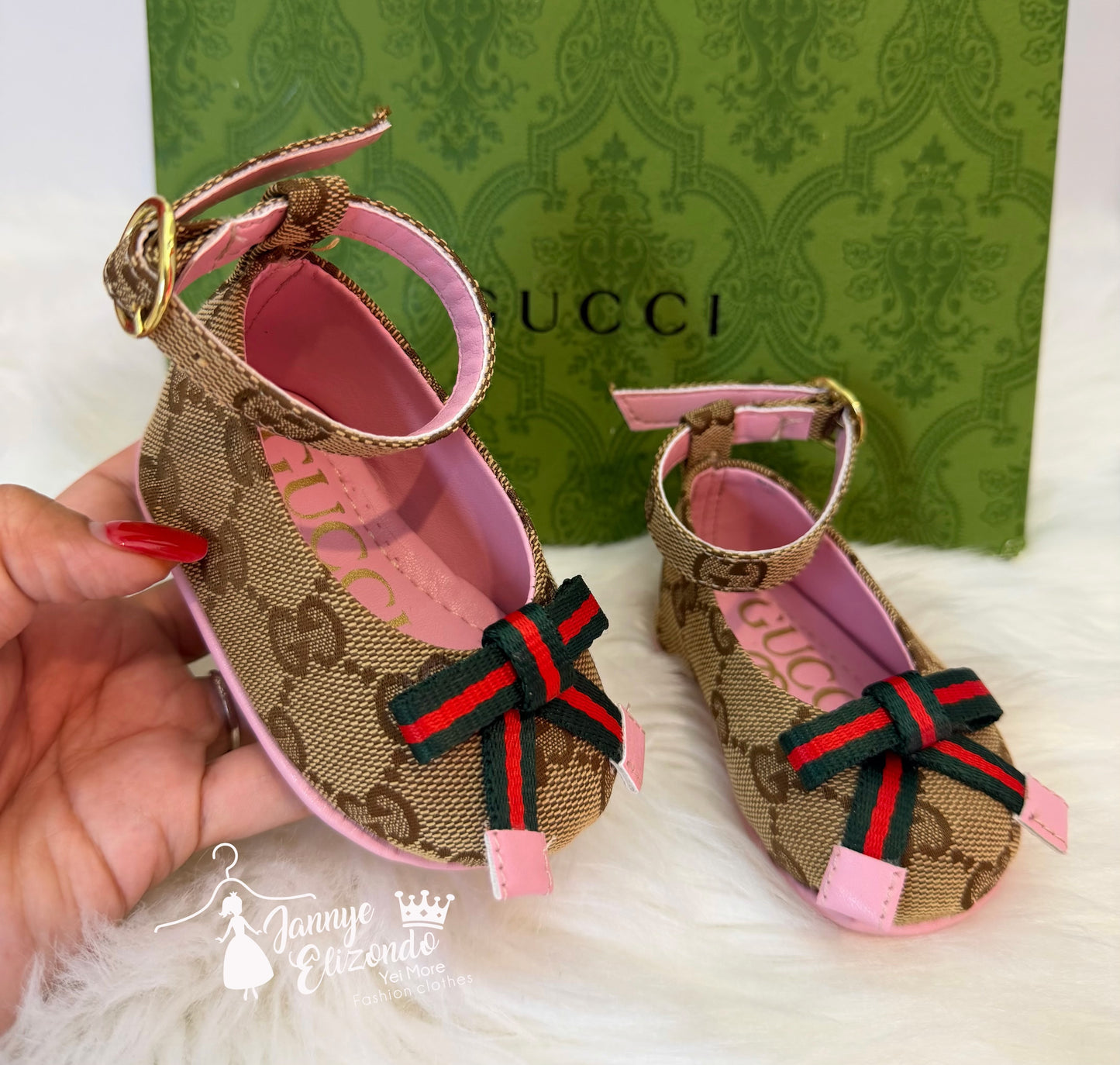 GG SHOES (only shoes )