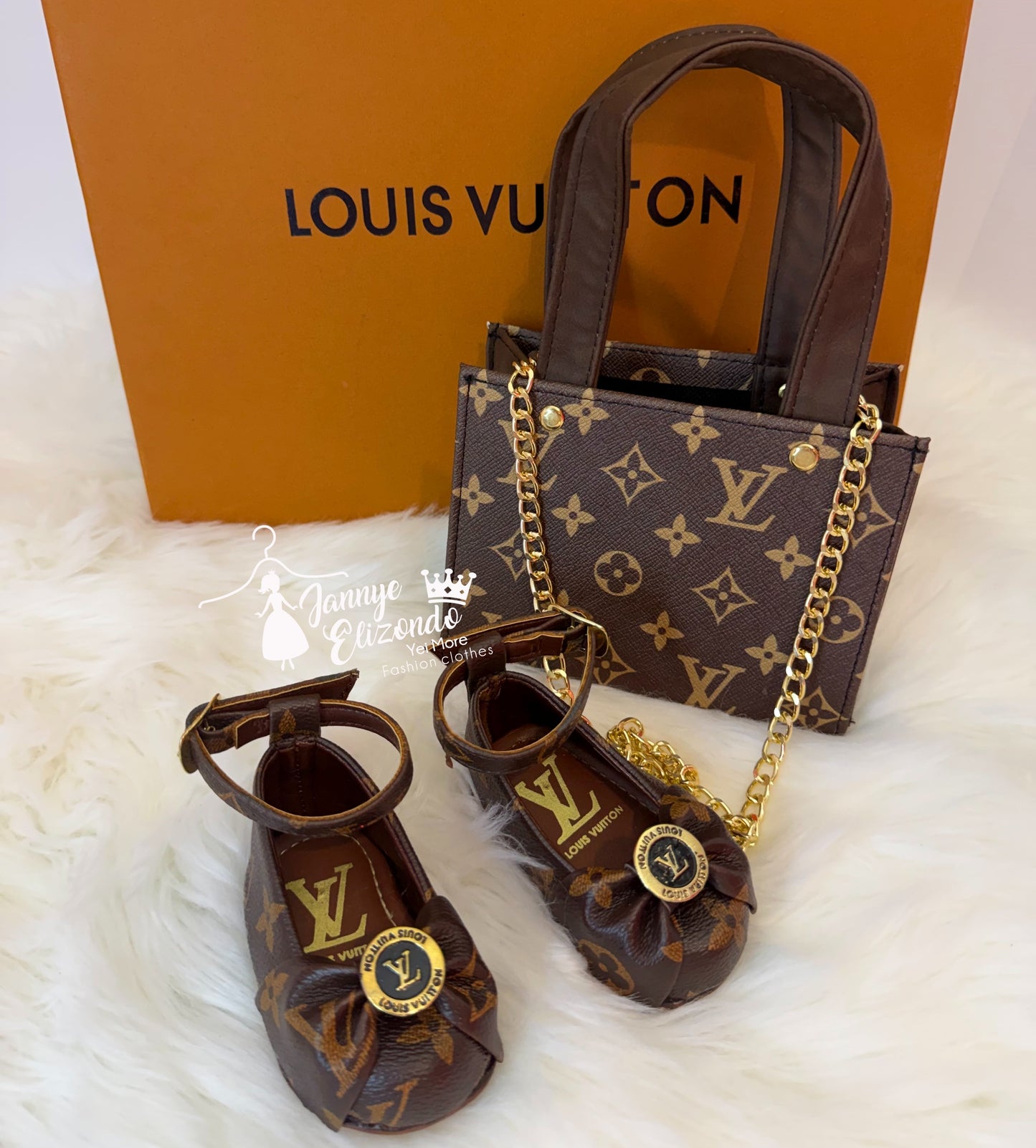 Lv shoes (only shoes )