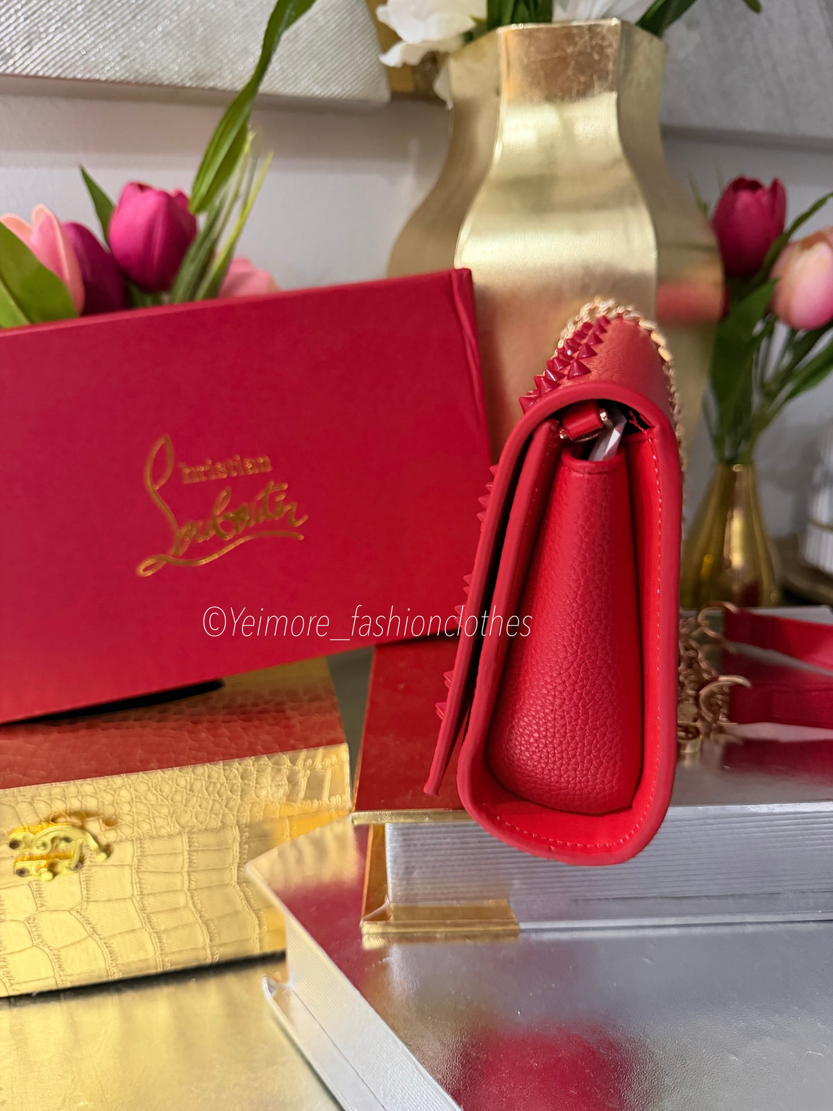 Red Elegance Crossbody (Include box )