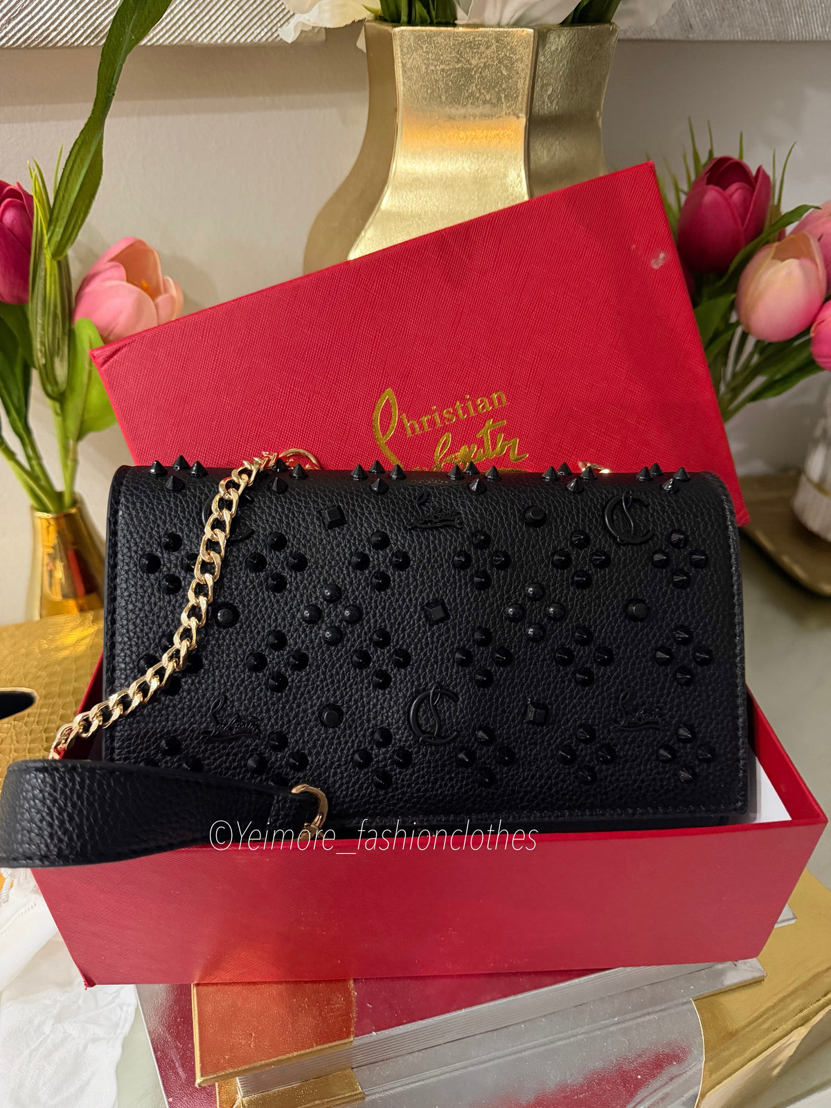 Noir Gold Chain Bag ( includes box )