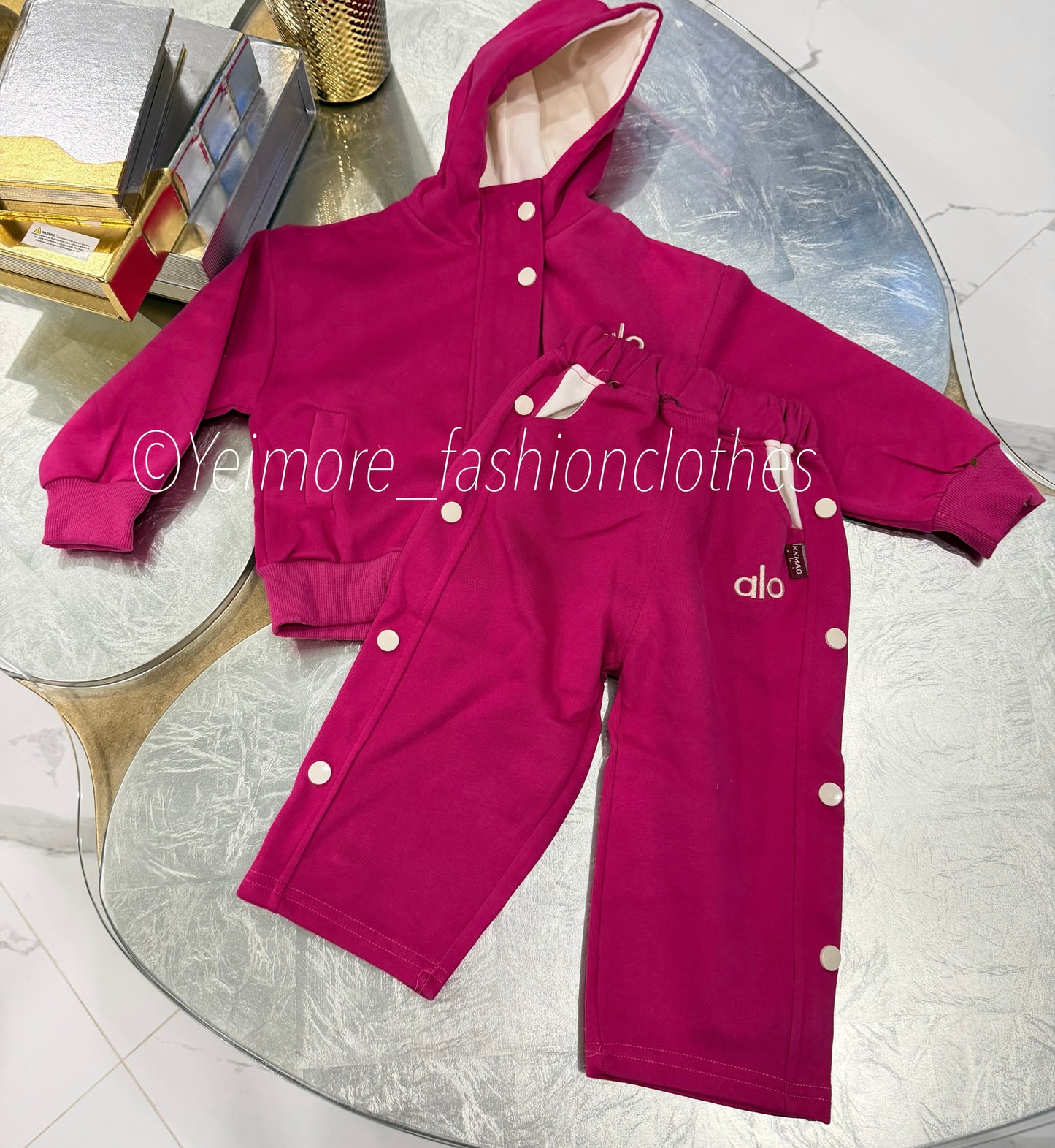 2-piece set