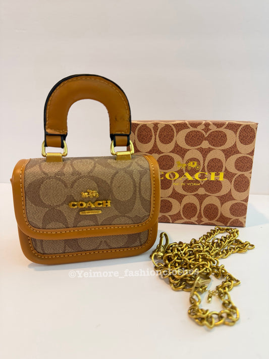 Purse ( Box included )