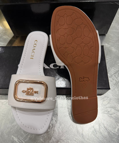 Sandals great quality include box (SANDALS ONLY)