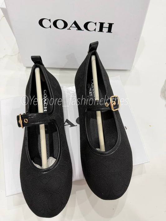 Girls flat ballet mirror quality shoes.  (box included)
