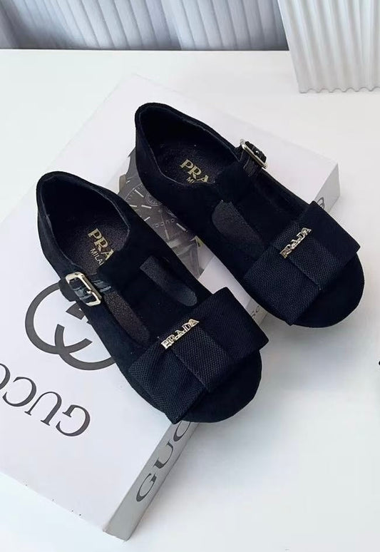 Girls flat ballet mirror quality shoes.  (box included)